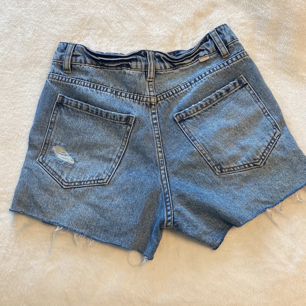 O’Neill jean shorts - Picture 2 of 3